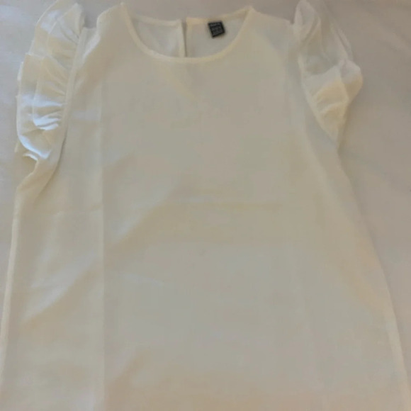 Ruffle sleeve top - Picture 1 of 4